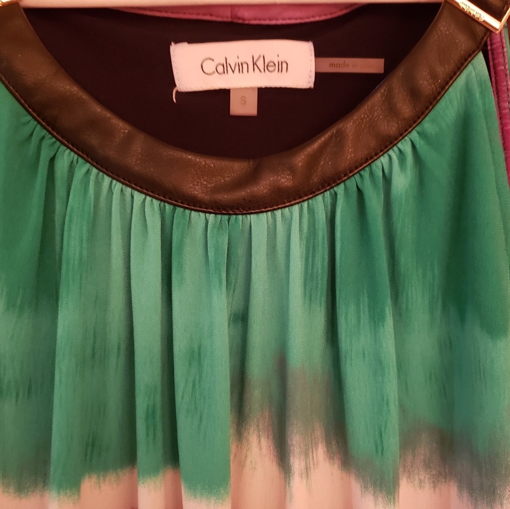 Calvin Klein dress - Picture 2 of 4